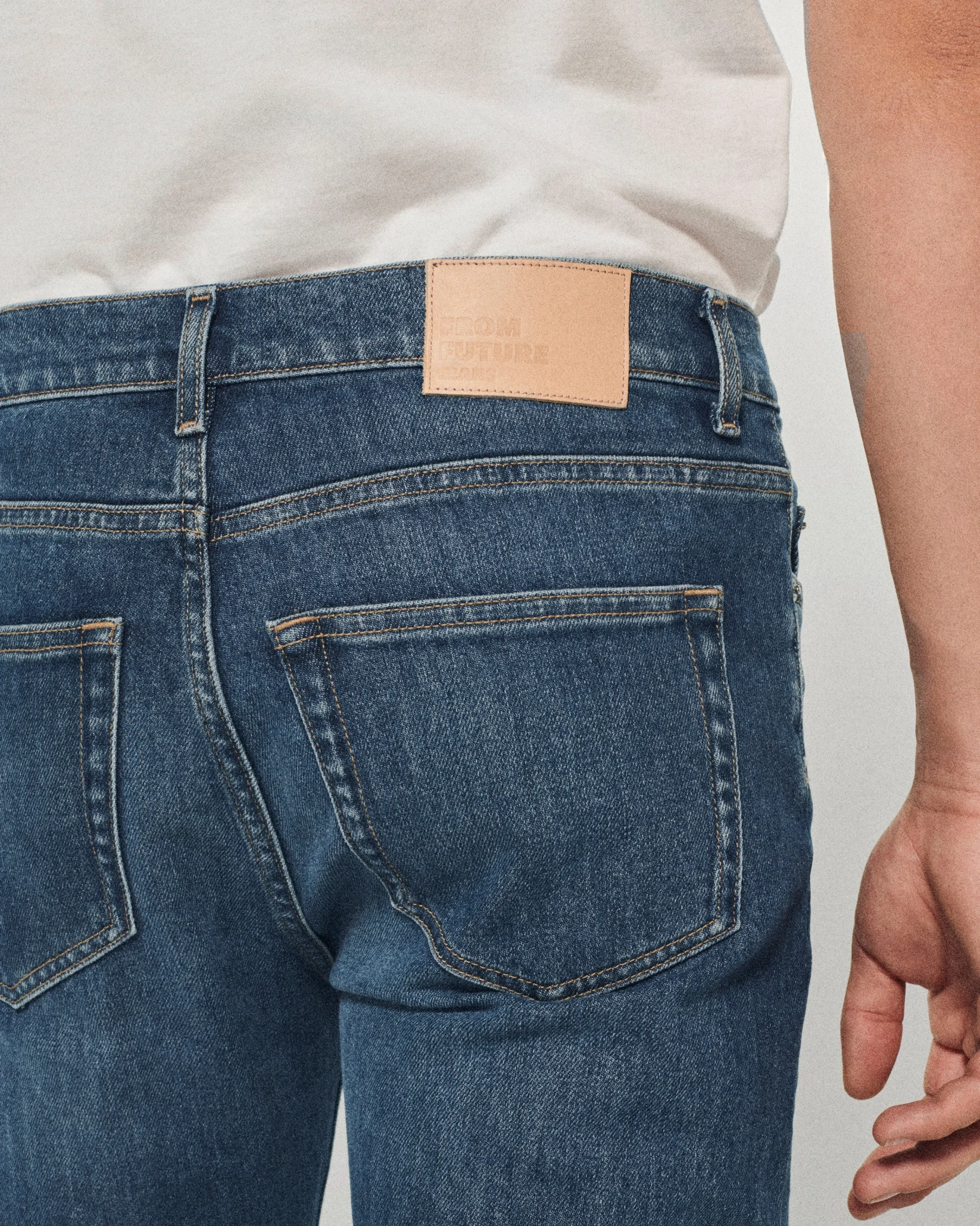 jacob_jean_slim_fit_2-3.webp JACOB Jean Slim Fit^FROM FUTURE Sale