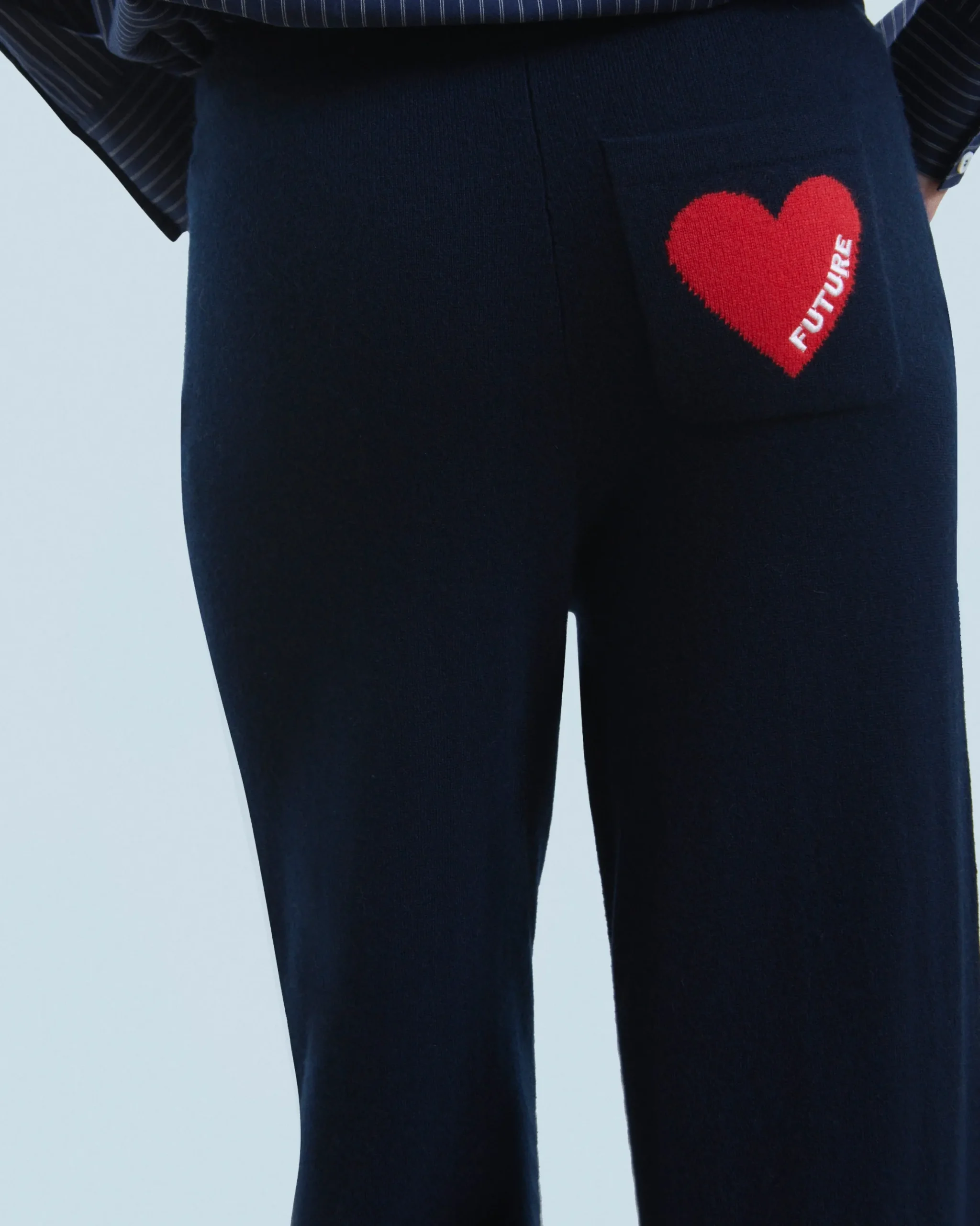 jogging_large_coeur_1.webp Jogging Large Coeur^FROM FUTURE Online