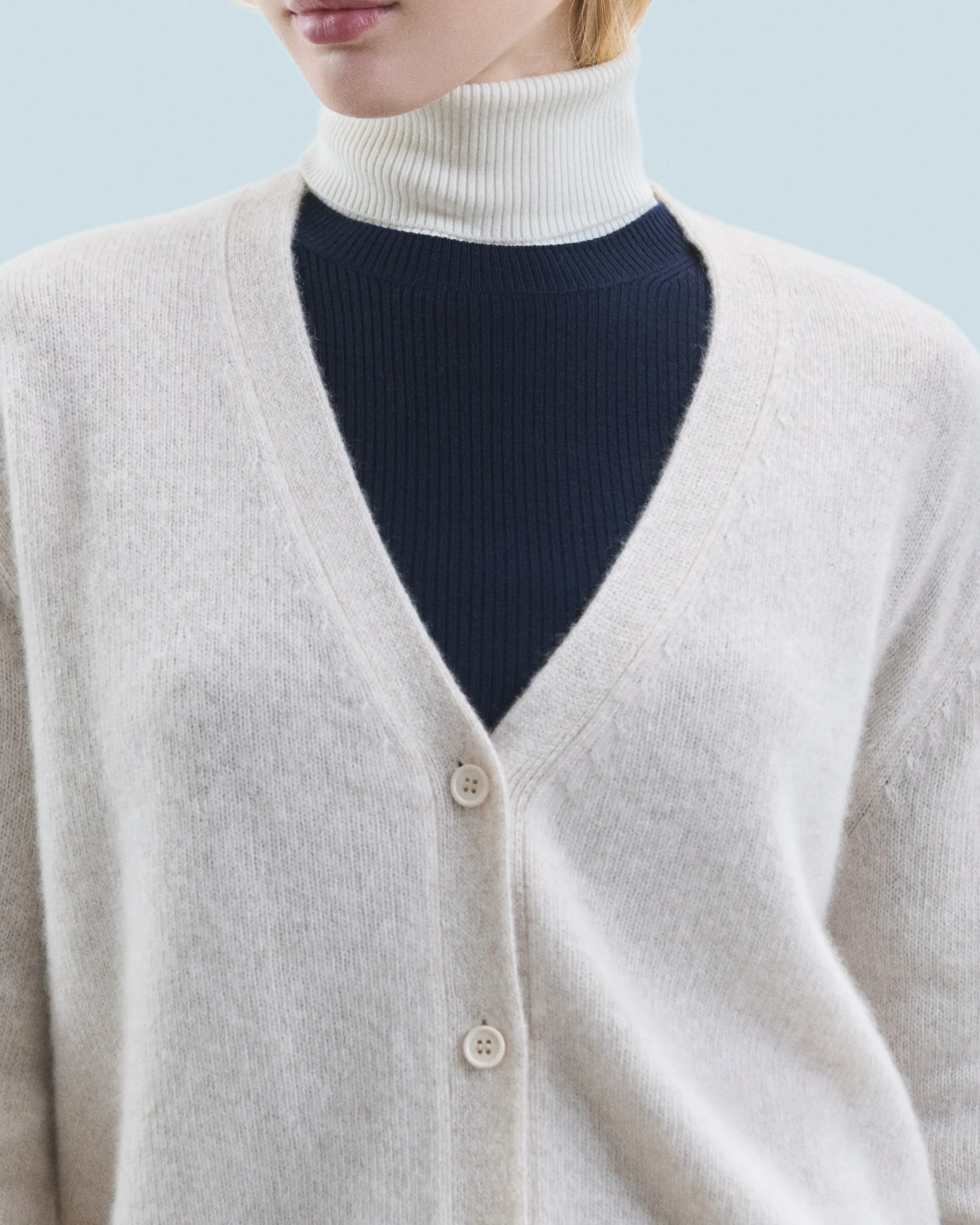 pull_cardigan_1.webp Pull Cardigan^FROM FUTURE Best Sale