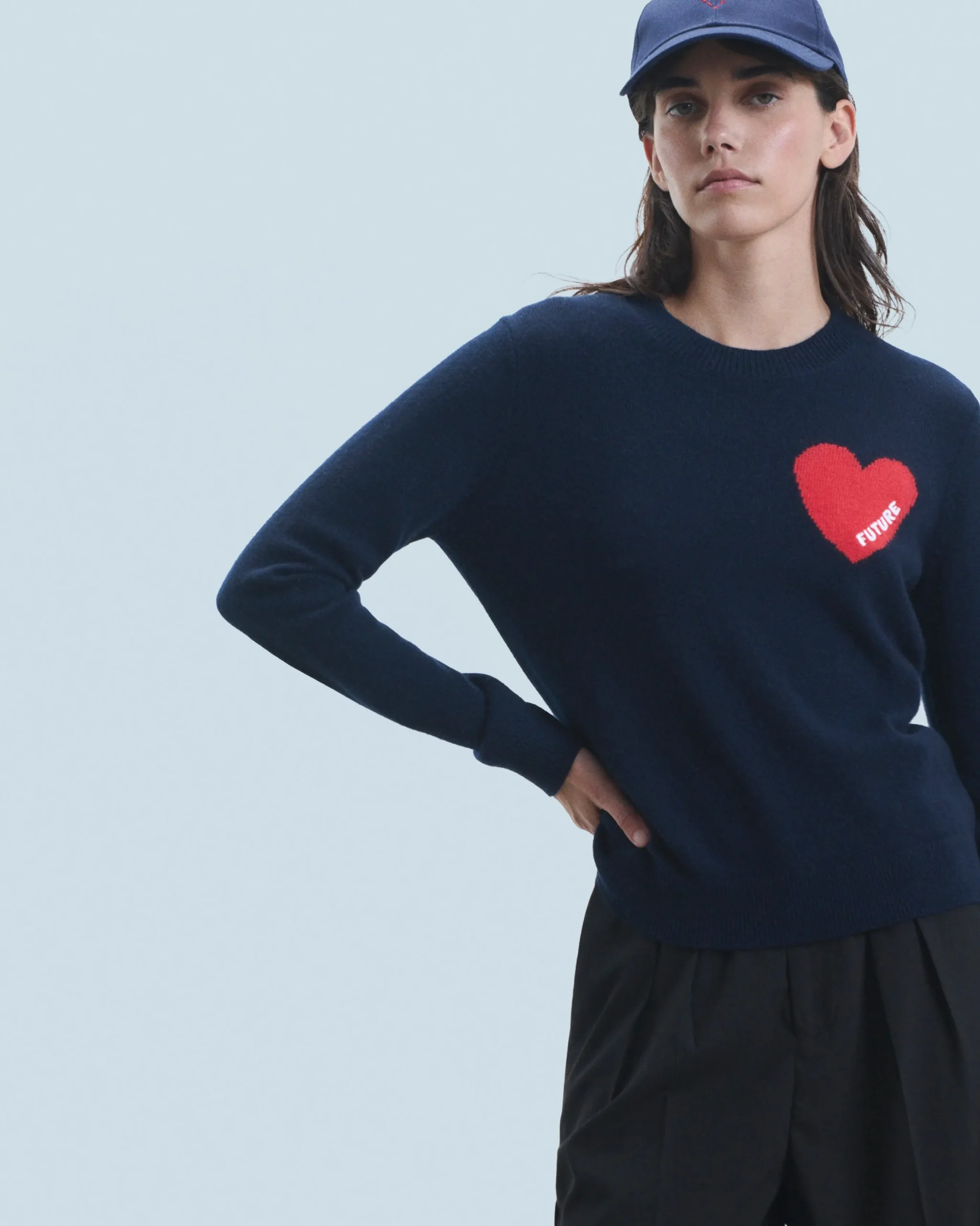 pull_col_rond_coeur_lger_2.webp Pull Col Rond Coeur Léger^FROM FUTURE Fashion