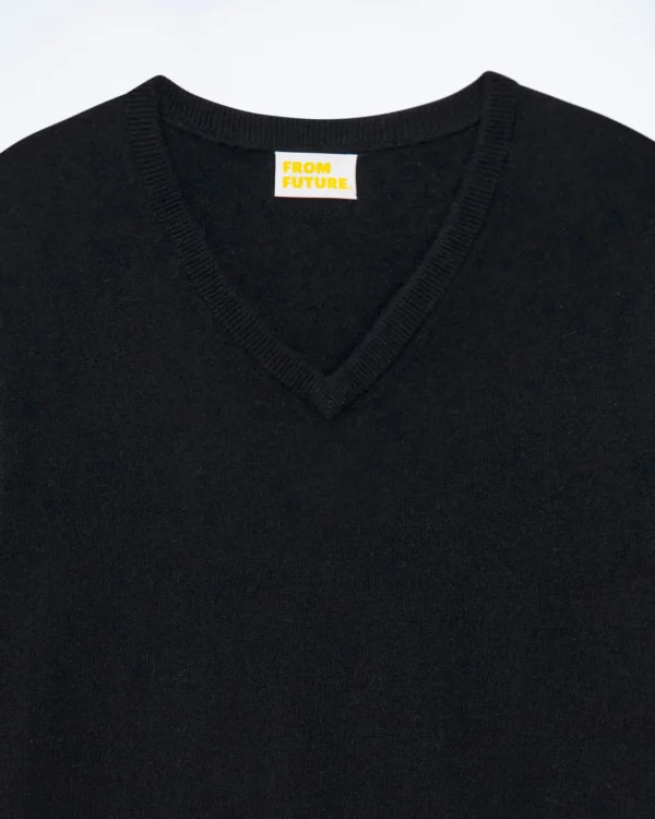 Pull Col V^FROM FUTURE Clearance