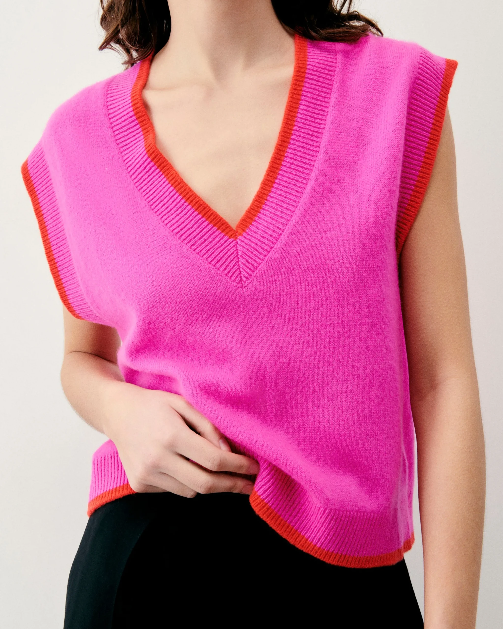pull_sans_manche_bicolore_1-1.webp Pull Sans Manche Bicolore^FROM FUTURE Discount