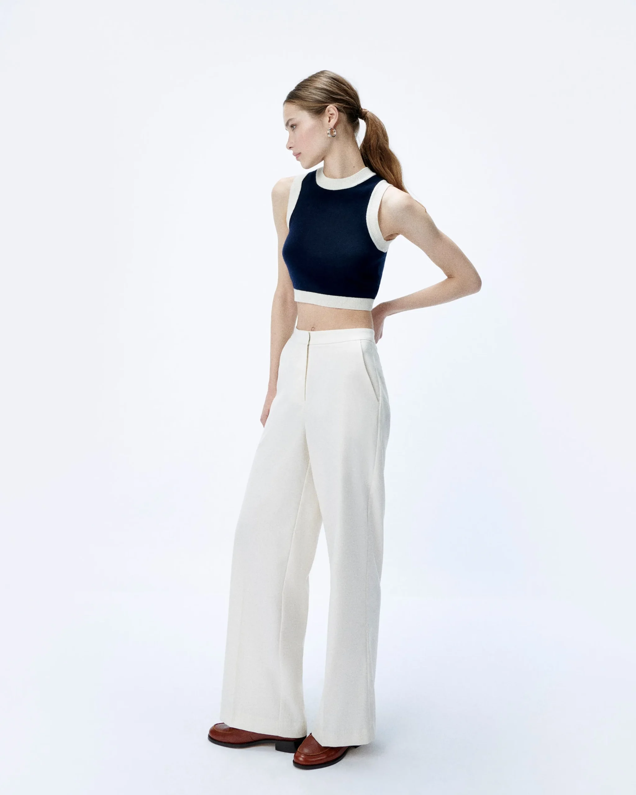pull_sans_manche_bicolore_2.webp Pull Sans Manche Bicolore^FROM FUTURE Flash Sale