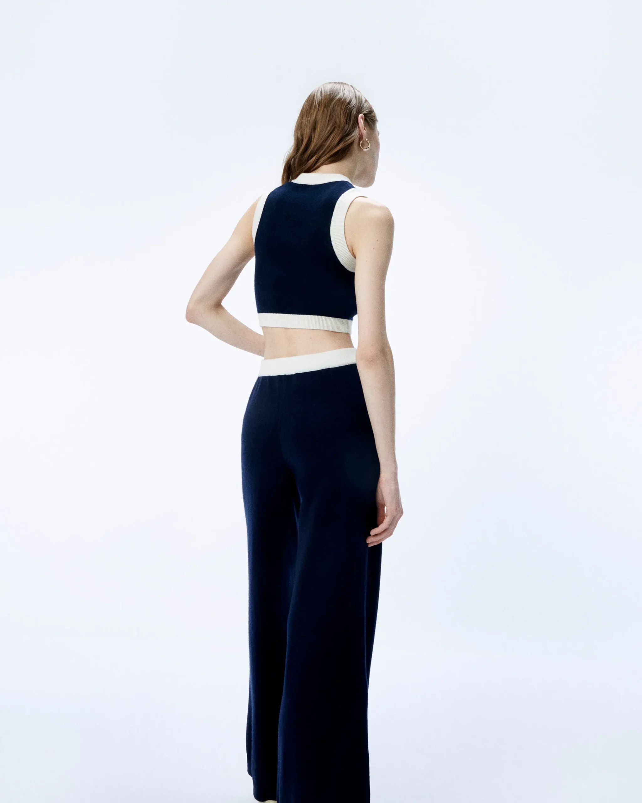 pull_sans_manche_bicolore_6.webp Pull Sans Manche Bicolore^FROM FUTURE Flash Sale