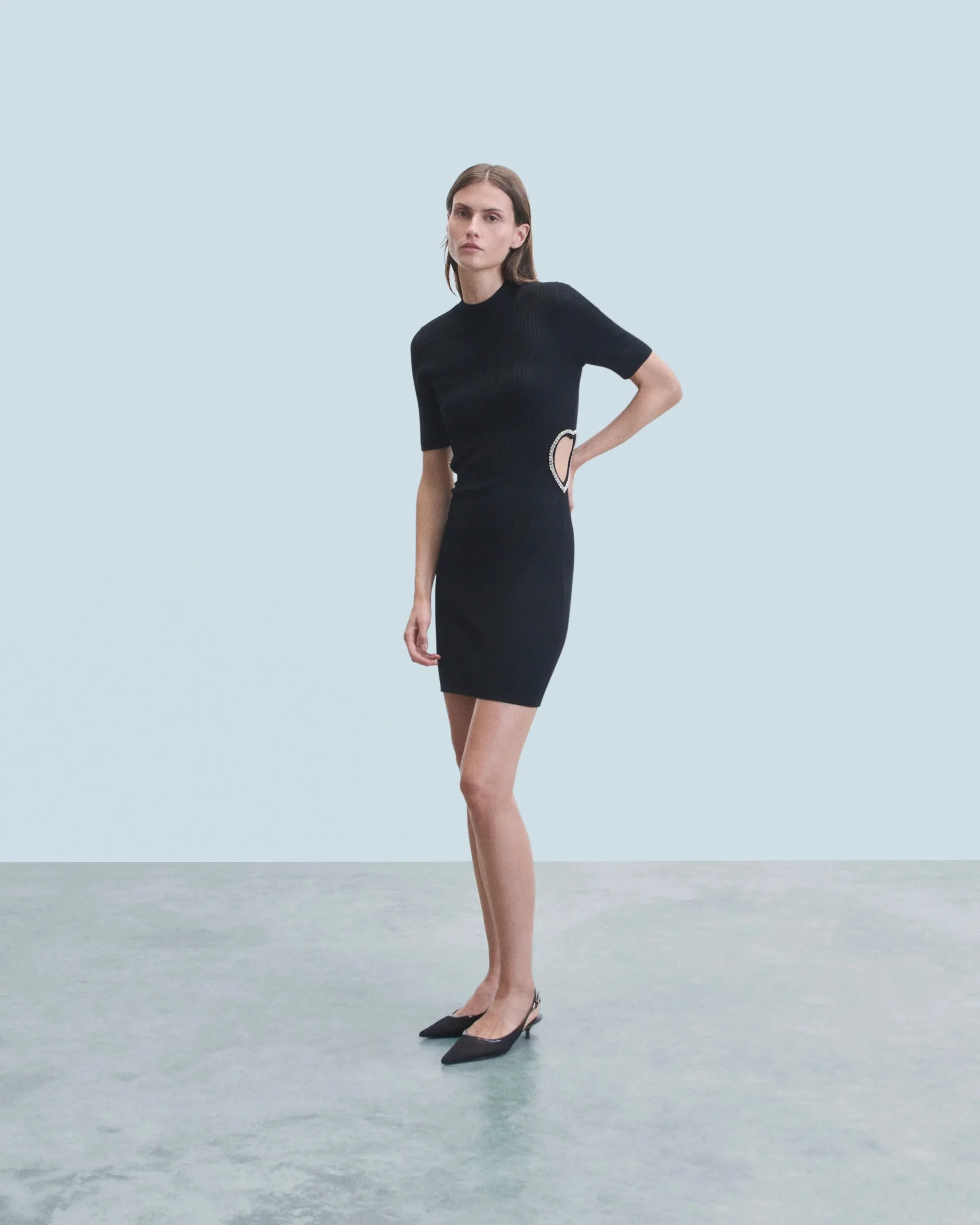 robe_courte_manche_courte_bijoux_coeur_0.webp Robe Courte Manche Courte Bijoux Coeur^FROM FUTURE Fashion