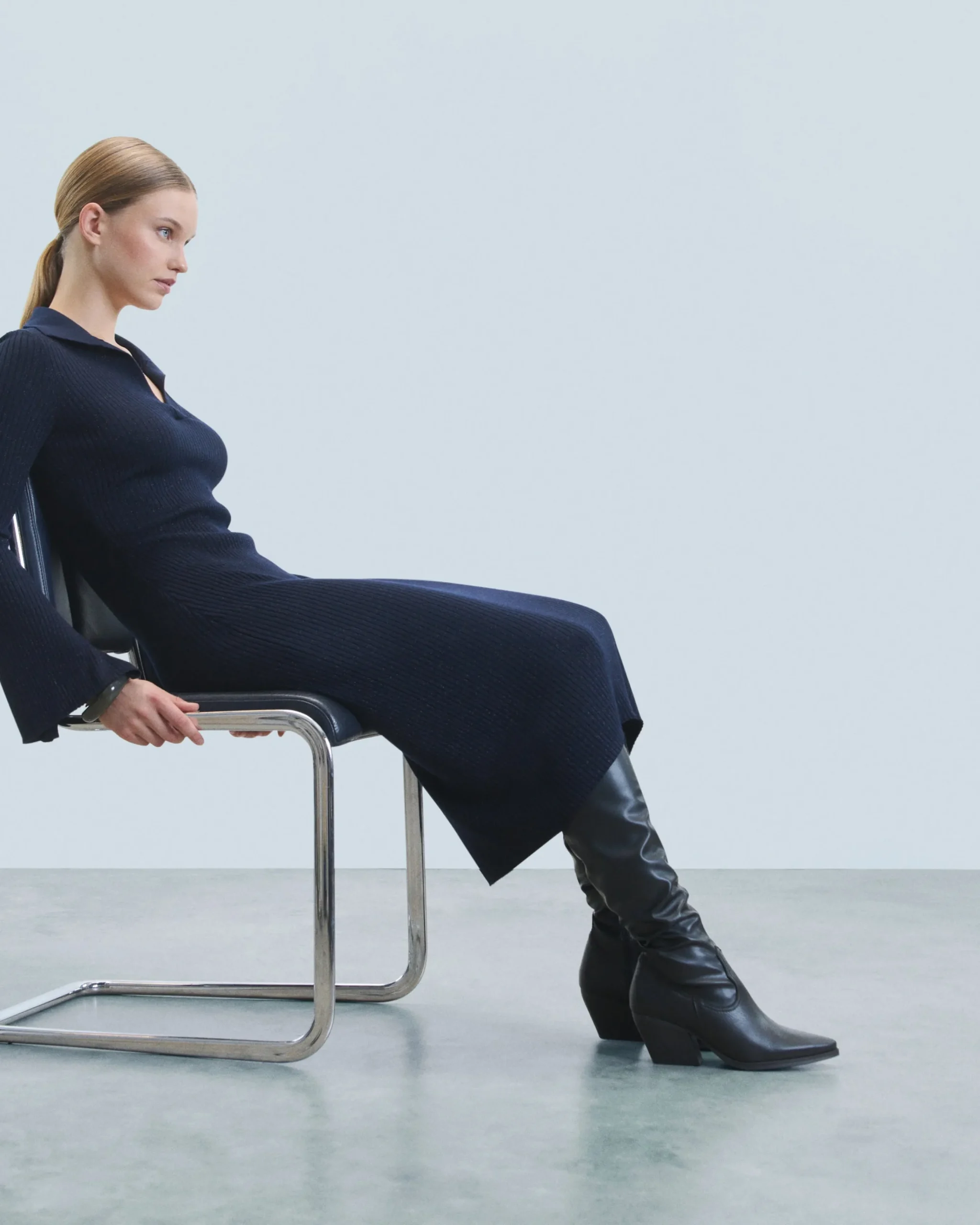 robe_longue_manche_longue_col_polo_1.webp Robe Longue Manche Longue Col Polo^FROM FUTURE New
